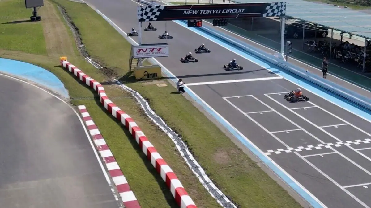 新東京NEW TOKYO CIRCUITで社内イベントの走行会をFPVドローン撮影いたしました。