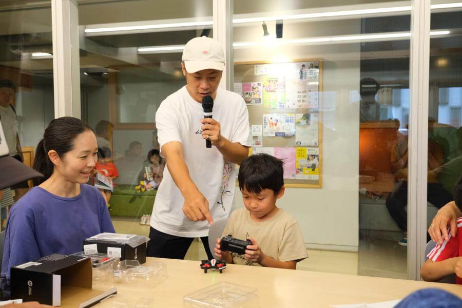 霞ヶ浦公民館 夏休み講座 ドローンを作ろう!!