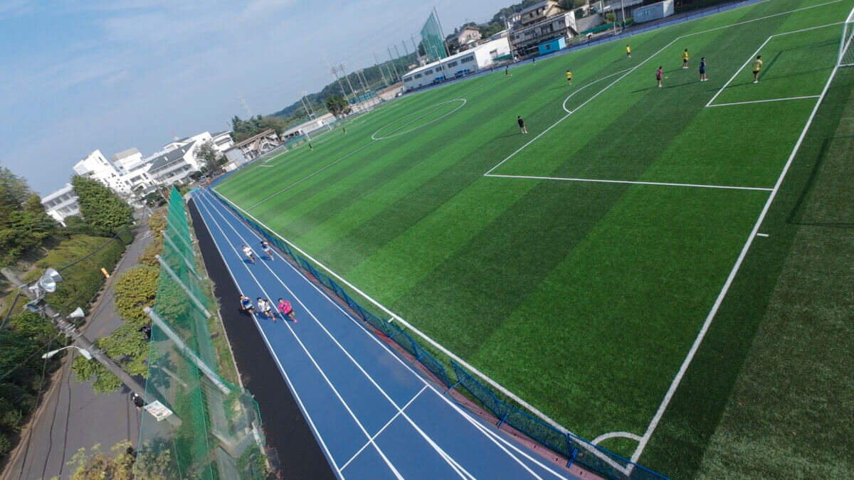 マイクロドローン映像による学校施設・部活紹介として市立柏高校を撮影しました。